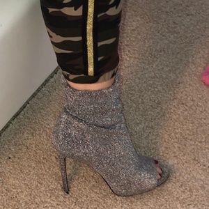 Gorgeous SILVER glitter Jessica Simpson boots